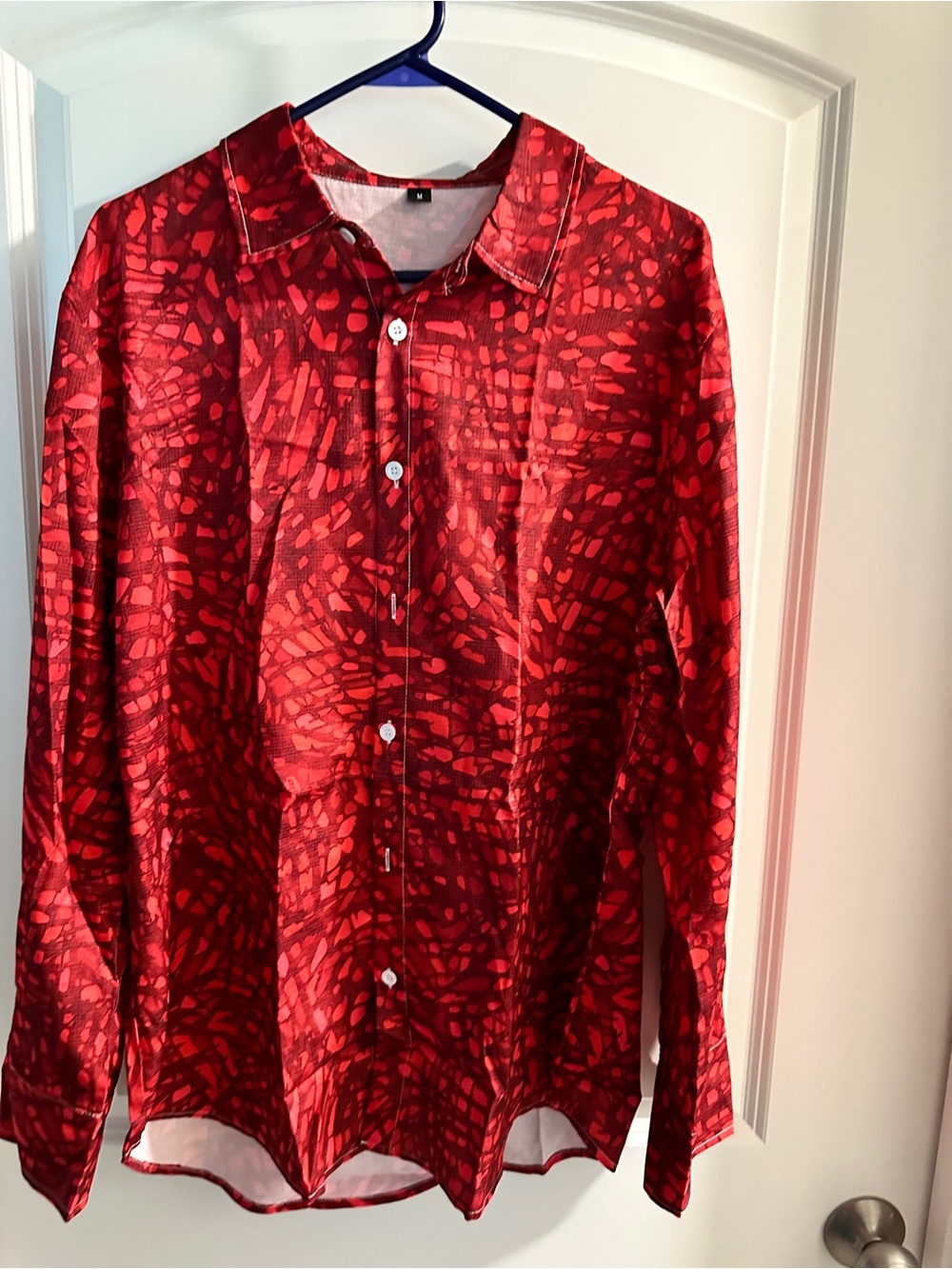 Women’s Red Patterned Long-Sleeve Shirt